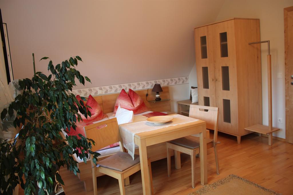 Buschenschank Orsl Wildbach Екстер'єр фото